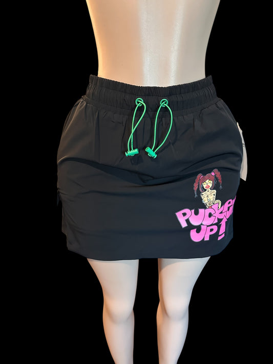 Pucker Up short/shirt